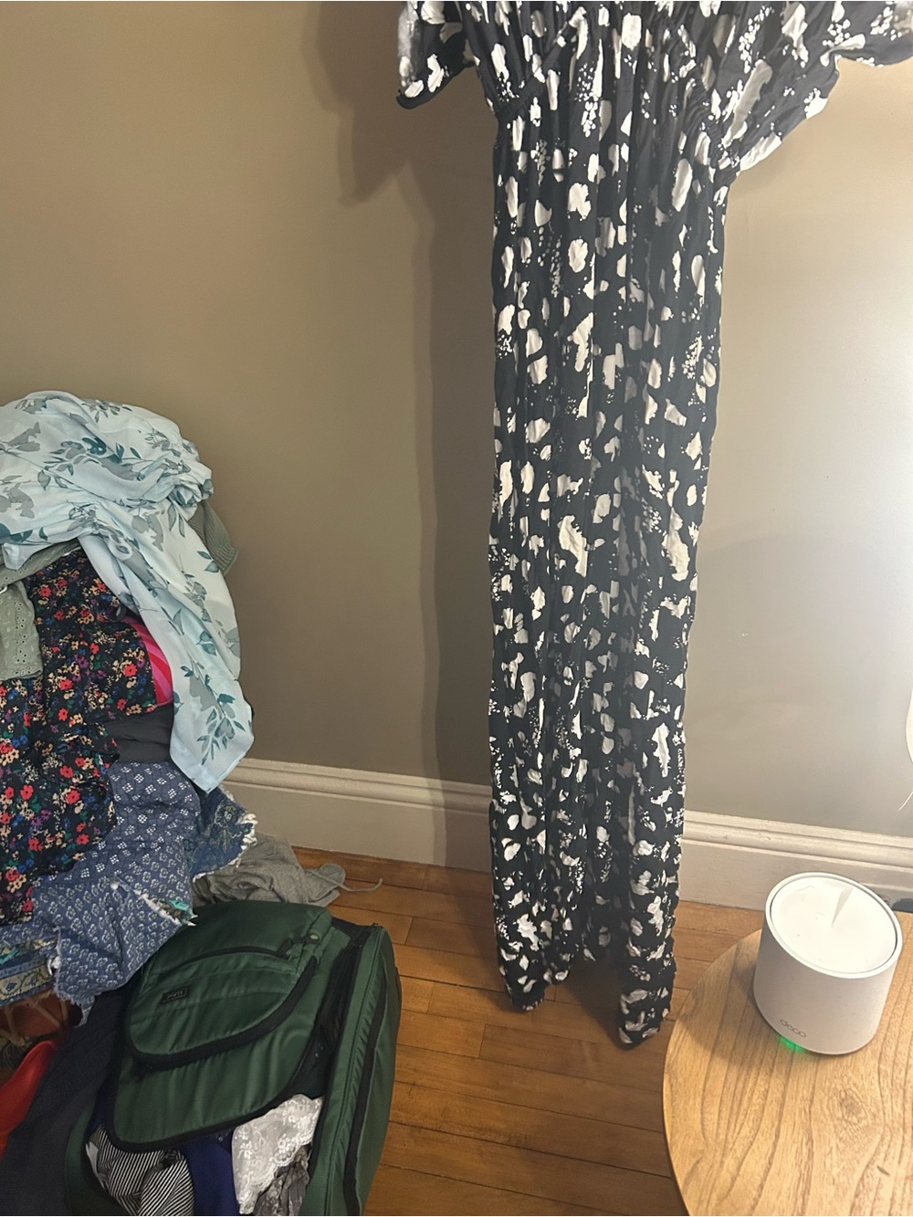 ASOS Black and White Vneck Printed Maxi Dress size 8 - Picture 7 of 7